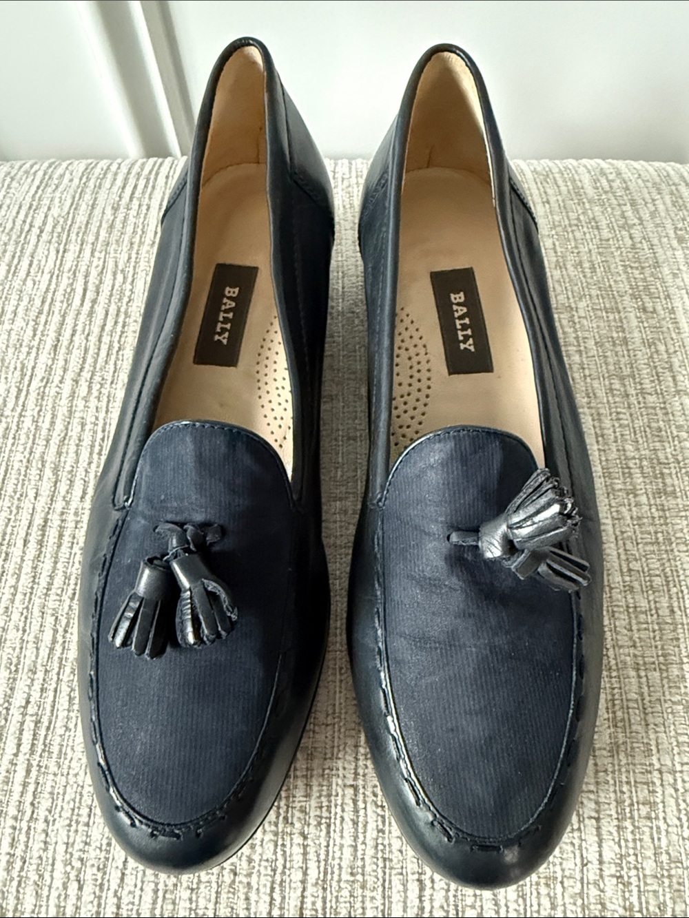 Bally Acre Lambskin Leather Loafers Shoes Tassels Sz 40 US 9 Made in Italy